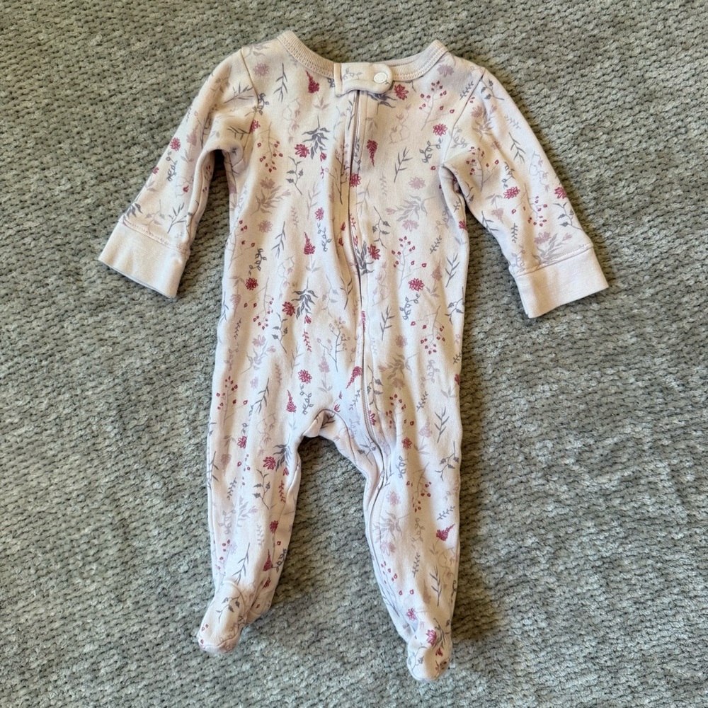 Tres Beau et Belle Baby Girl Floral Zip Sleeper 0-3M Soft Pink Feminine Classic